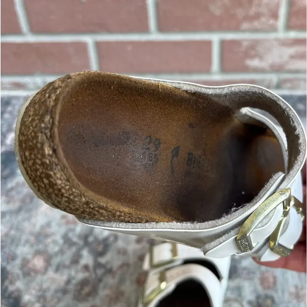 Birkenstock Arizona Kids White Sandals / EU 29 US Kids 11 11.5 / Gold Buckle